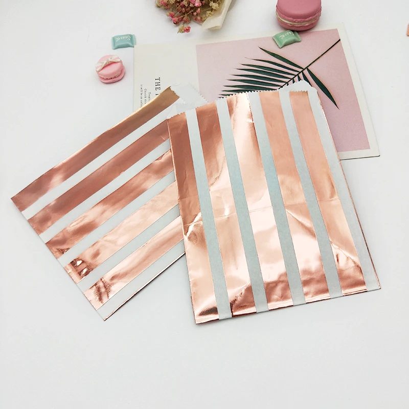 25pcs Striped Star Dot Hot Stamping Wedding Candy Paper Bag Party Gift Bags Wedding Party Favor Cookies Cupcake Bags
25pcs Striped Star Dot Hot Stamping Wedding Candy Paper Bag Party Gift Bags Wedding Party Favor Cookies Cupcake Bags
