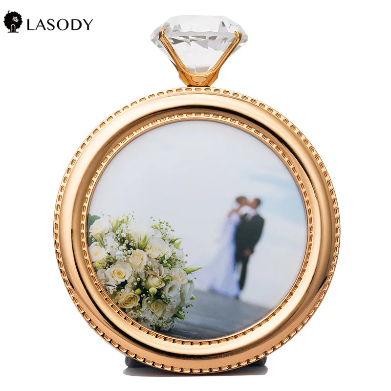 LASODY Acrylic Wedding Pictures Crystal Ring Frame Wedding Photography Souvenir Valentine's Day Gift Creative Decorative Frame
LASODY Acrylic Wedding Pictures Crystal Ring Frame Wedding Photography Souvenir Valentine's Day Gift Creative Decorative Frame
