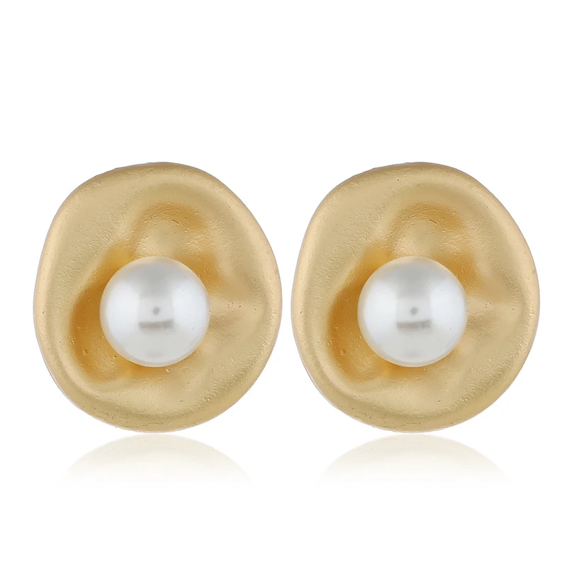 Simulated Pearl Vintage Stud Earrings For Women Simple Elegant Matt Gold Charms Party Business Zinc Alloy Jewelry Hot Accessory
Simulated Pearl Vintage Stud Earrings For Women Simple Elegant Matt Gold Charms Party Business Zinc Alloy Jewelry Hot Accessory