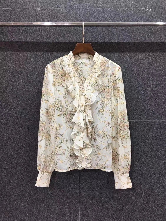 2021 spring and summer new women's fashion V-neck ruffle stitching decorative printing long-sleeved top 326
2021 spring and summer new women's fashion V-neck ruffle stitching decorative printing long-sleeved top 326