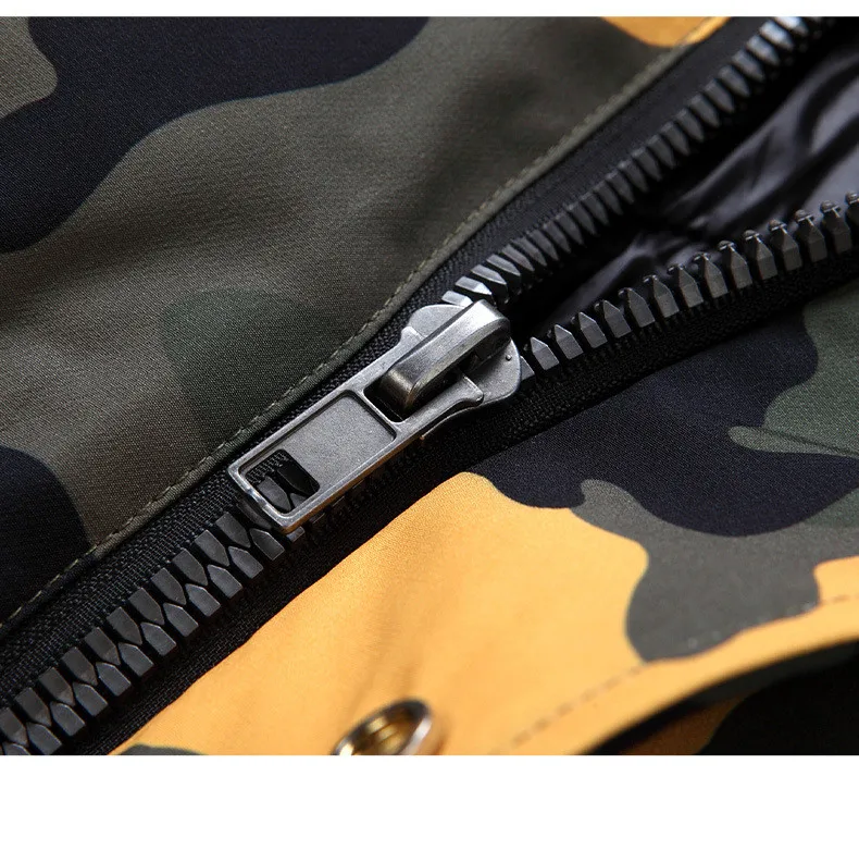 Personality Men's Down Coat Hooded Camouflage Decor Hooded Thick Wind-proof Zipper Winter Casual Fashion Male Parka
Personality Men's Down Coat Hooded Camouflage Decor Hooded Thick Wind-proof Zipper Winter Casual Fashion Male Parka