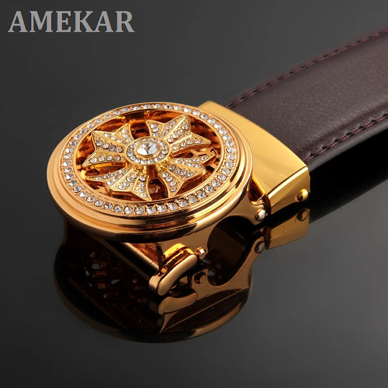 The new fashion men's cowhide will rotate with alloy belt that automatically buckles
The new fashion men's cowhide will rotate with alloy belt that automatically buckles