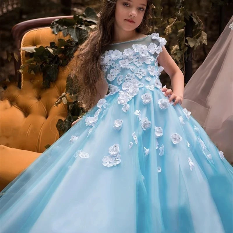 Puffy Girls Pageant Ball Gown Crew Neck Lace Applique Light Sky Blue Long Flower Girl Dresses For Wedding Formal Party Wears
Puffy Girls Pageant Ball Gown Crew Neck Lace Applique Light Sky Blue Long Flower Girl Dresses For Wedding Formal Party Wears