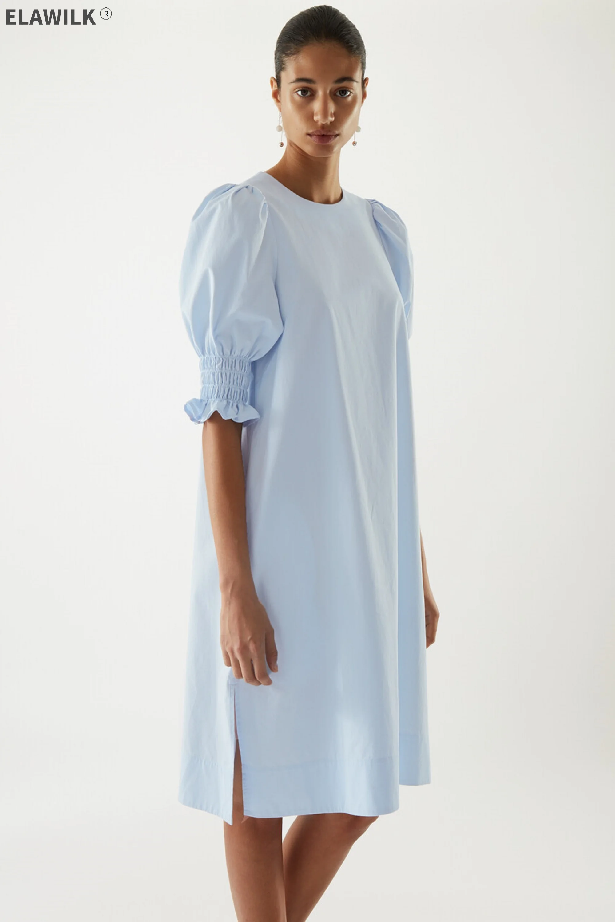 Designer Women Summer Cotton Loose Straight Dress 2021 Fashion Short Sleeve Light Blue Side Split Midi Dress Women Clothing
Designer Women Summer Cotton Loose Straight Dress 2021 Fashion Short Sleeve Light Blue Side Split Midi Dress Women Clothing