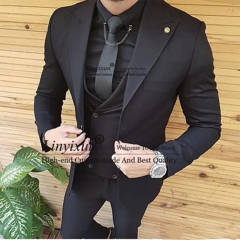 2020 Mens Suits Slim Fit Peaked Lapel One Button Wedding Tuxedos Prom Man Blazer Designs( Jacket+Pants) costume homme 
2020 Mens Suits Slim Fit Peaked Lapel One Button Wedding Tuxedos Prom Man Blazer Designs( Jacket+Pants) costume homme