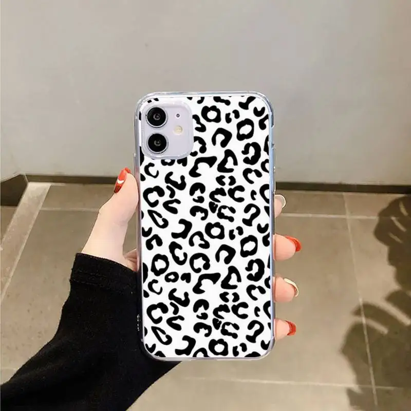 Black and white checked cattle Phone Case Transparent for iPhone 6 7 8 11 12 s mini pro X XS XR MAX Plus
Black and white checked cattle Phone Case Transparent for iPhone 6 7 8 11 12 s mini pro X XS XR MAX Plus