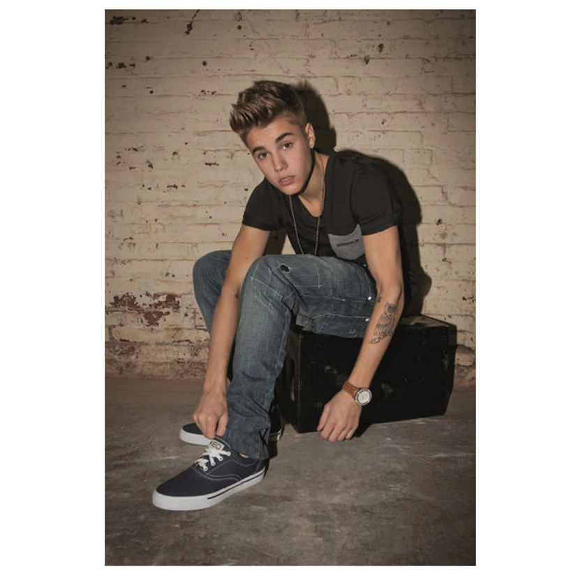 New Canadian Personality Idol Singer Justin Bieber Diamond Painting 5D DIY Poster Cross Stitch Mosaic Picture Room Decor FC658
New Canadian Personality Idol Singer Justin Bieber Diamond Painting 5D DIY Poster Cross Stitch Mosaic Picture Room Decor FC658