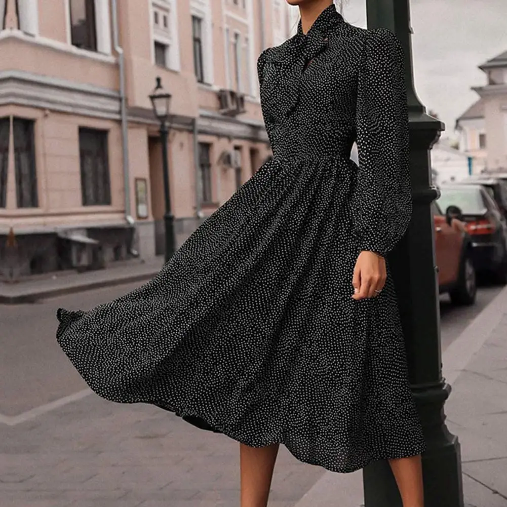 2021 Women Fashionable Chiffon Wave Point Printed Long Sleeve Scarf Neck Midi Dress Women's Clothing женское платье vestidos
2021 Women Fashionable Chiffon Wave Point Printed Long Sleeve Scarf Neck Midi Dress Women's Clothing женское платье vestidos