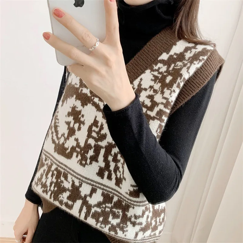 Waistcoat, waistcoat, spring and autumn women's sleeveless sweater, V-neck jacquard knitted vest, Korean version
Waistcoat, waistcoat, spring and autumn women's sleeveless sweater, V-neck jacquard knitted vest, Korean version