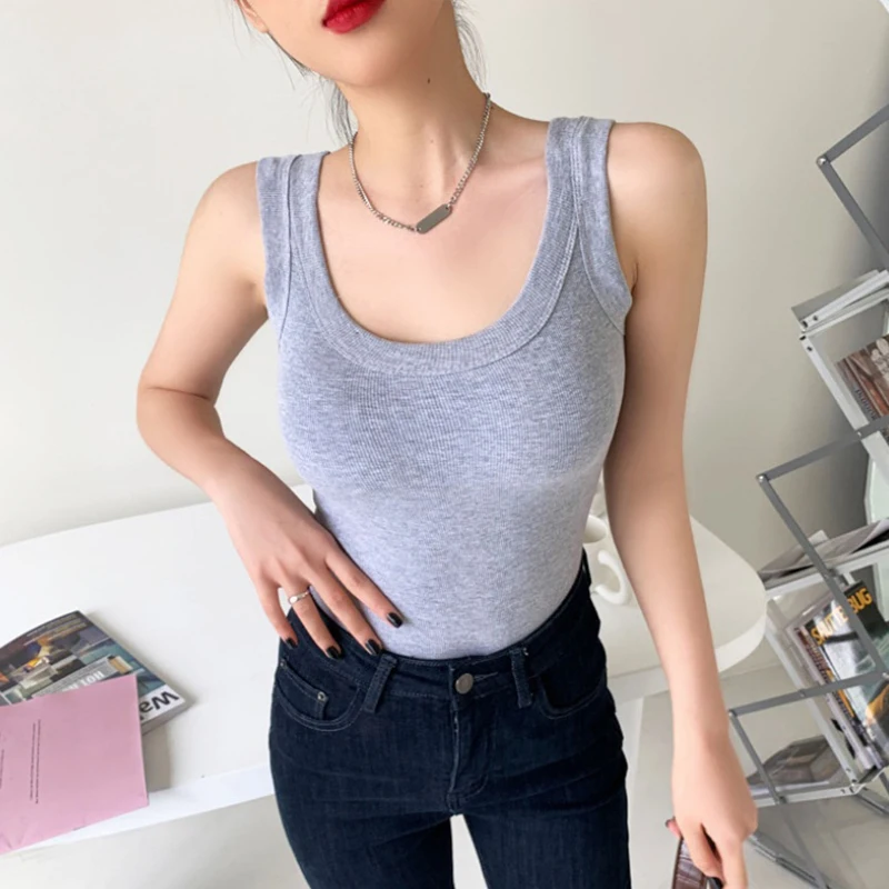 2022 Summer Women's Tank Tops Slim Corset Fashion Female Sexy U-neck Streetwear Sleeveless Camis Solid Tank Top Halter
2022 Summer Women's Tank Tops Slim Corset Fashion Female Sexy U-neck Streetwear Sleeveless Camis Solid Tank Top Halter
