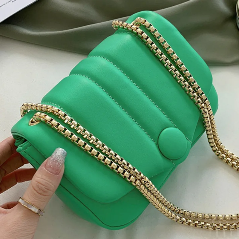 Solid Color Flap Shoulder Crossbody Bags For Women PU Leather Women's Designer Simple Chain Handbag Female Travel Messenger Bag
Solid Color Flap Shoulder Crossbody Bags For Women PU Leather Women's Designer Simple Chain Handbag Female Travel Messenger Bag