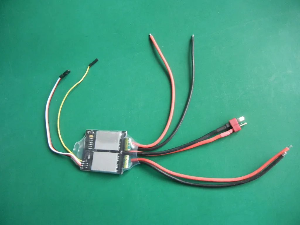 Mixed control 40A X 2 metal crawler tank speed difference ship speed difference
Mixed control 40A X 2 metal crawler tank speed difference ship speed difference