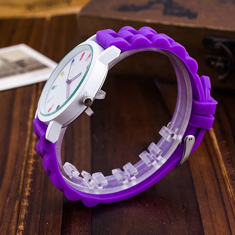 Часы женские кварцевые с силиконовым ремешком на кожаном ремешке | Наручные часы