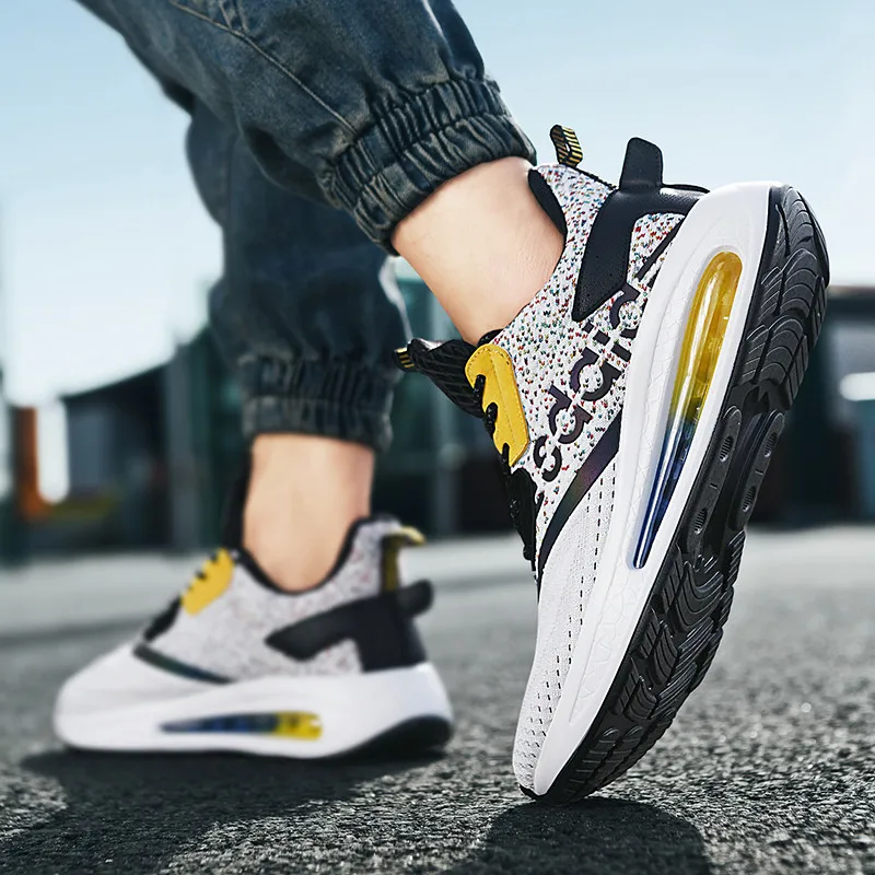 2021 New Trend Lightweight Casual Men Shoes Breathable Male Footwear Lace Up Rubber Soft Sole Walking Shoes Mens
2021 New Trend Lightweight Casual Men Shoes Breathable Male Footwear Lace Up Rubber Soft Sole Walking Shoes Mens