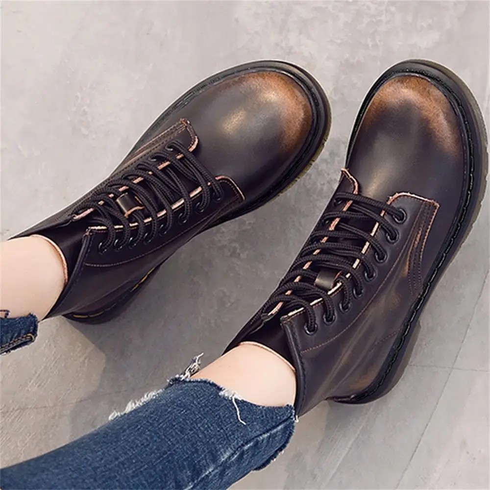 Genuine Leather Women Boots Chaussures Luxury Designer Ladies Punk Shoes Cowboy Motorcycle Ankle Boot Femmes Bottes Zapatillas 
Genuine Leather Women Boots Chaussures Luxury Designer Ladies Punk Shoes Cowboy Motorcycle Ankle Boot Femmes Bottes Zapatillas