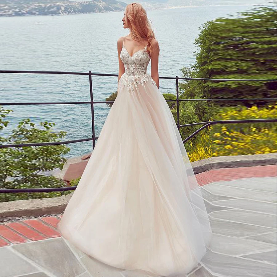 Alluring Tulle Spaghetti Straps Neckline A-line Champagne Bridal Dress vestido de noiva boho Beach Bridal Dresses
Alluring Tulle Spaghetti Straps Neckline A-line Champagne Bridal Dress vestido de noiva boho Beach Bridal Dresses