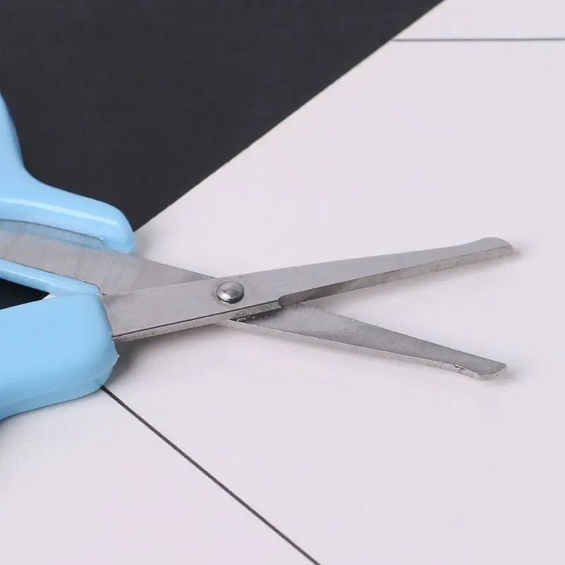 1PC Nail Clippers Baby Nails Cutter Grooming Nursing Care Newborn Kids Safety Stainless Steel Scissors Random Color
1PC Nail Clippers Baby Nails Cutter Grooming Nursing Care Newborn Kids Safety Stainless Steel Scissors Random Color