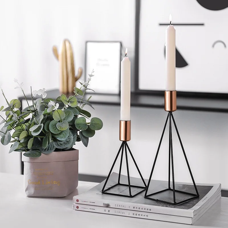 Nordic Simple Geometric Decoration Candlestick Decoration Line Beauty Wrought Iron Creative Candle Holder Home Home Accessories 
Nordic Simple Geometric Decoration Candlestick Decoration Line Beauty Wrought Iron Creative Candle Holder Home Home Accessories