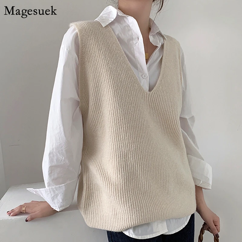 Autumn New Loose Knitted Sweater Vest Women Korean Sleeveless Solid V Neck Pullover Sweater Black Vests Winter Sweaters 15991
Autumn New Loose Knitted Sweater Vest Women Korean Sleeveless Solid V Neck Pullover Sweater Black Vests Winter Sweaters 15991
