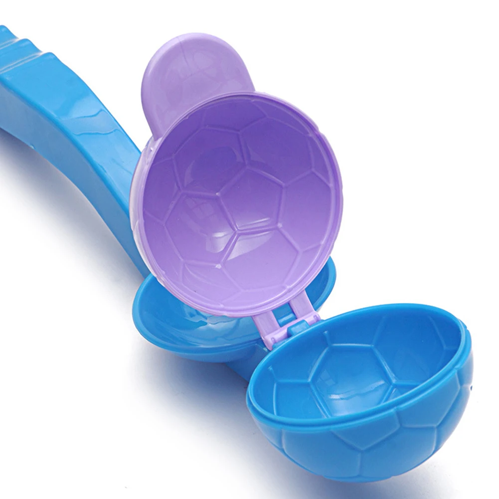 Football Shaped Snowball Maker Winter Kids Children Outdoor Sport Sand Snow Ball Mold Toys Plastic Snowball Clip Random Color#38
Football Shaped Snowball Maker Winter Kids Children Outdoor Sport Sand Snow Ball Mold Toys Plastic Snowball Clip Random Color#38