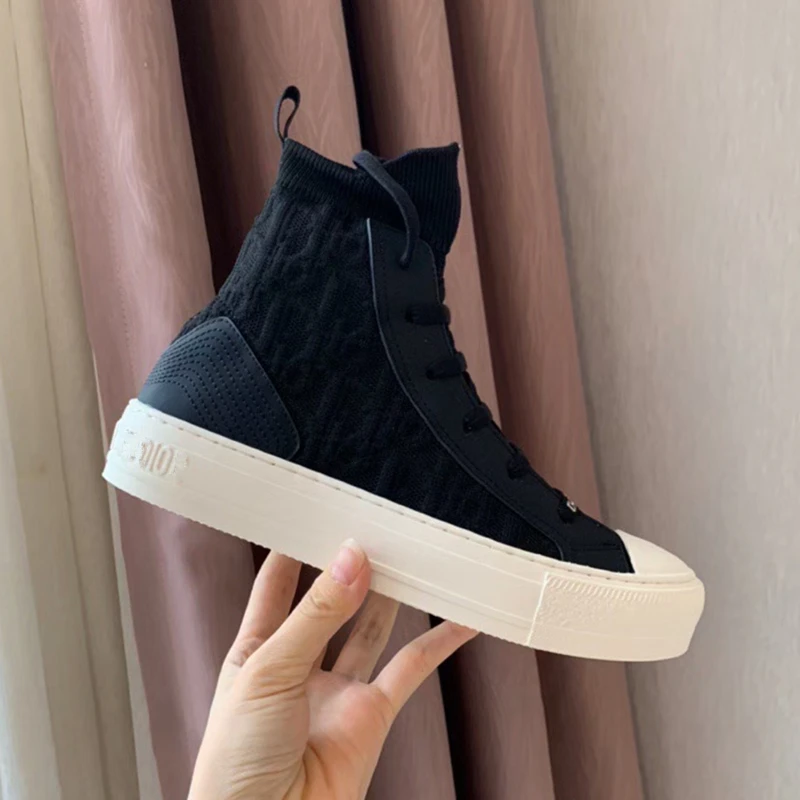 2021 new fashion luxury brand platform sneakers designer women's shoes DD knitted casual shoes lace-up running shoes 55
2021 new fashion luxury brand platform sneakers designer women's shoes DD knitted casual shoes lace-up running shoes 55