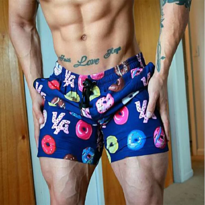 2021 Summer New Muscle Men's Casual Beach Pants Fashion Breathable Quick-Drying Three-Point Pants Running Sports Shorts 
2021 Summer New Muscle Men's Casual Beach Pants Fashion Breathable Quick-Drying Three-Point Pants Running Sports Shorts