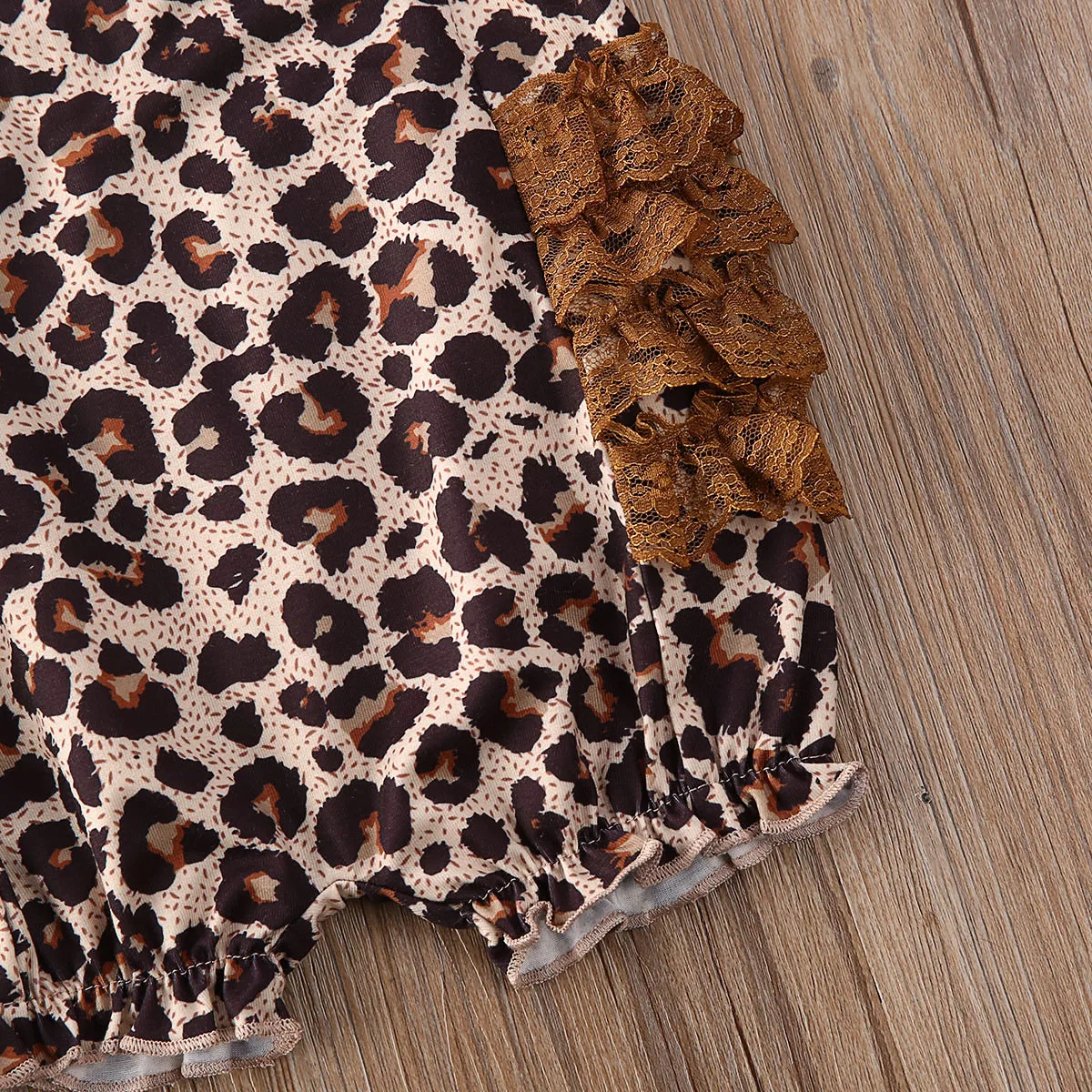 UK Newborn Baby Girl 0-24M Sleeveless Romper Jumpsuit Leopard Outfits 2Pcs Set Clothes 
UK Newborn Baby Girl 0-24M Sleeveless Romper Jumpsuit Leopard Outfits 2Pcs Set Clothes