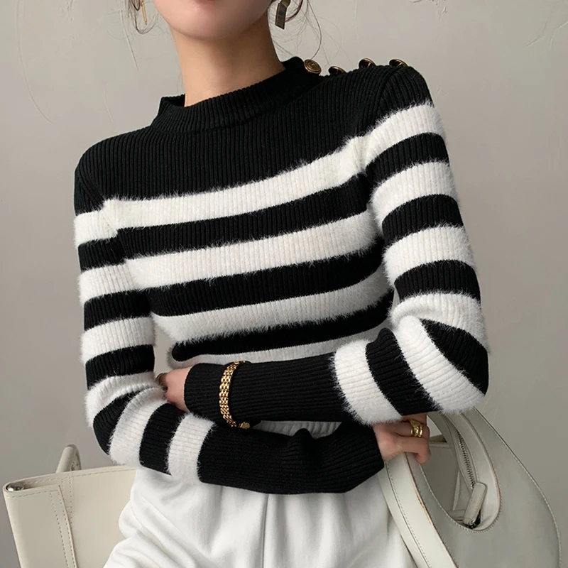 SISPELL Striped Hit Colorwomens Pullover Knitted Sweater O Neck Long Sleeve Loose For Female Casual Sweater 2020 Fashion Tide
SISPELL Striped Hit Colorwomens Pullover Knitted Sweater O Neck Long Sleeve Loose For Female Casual Sweater 2020 Fashion Tide