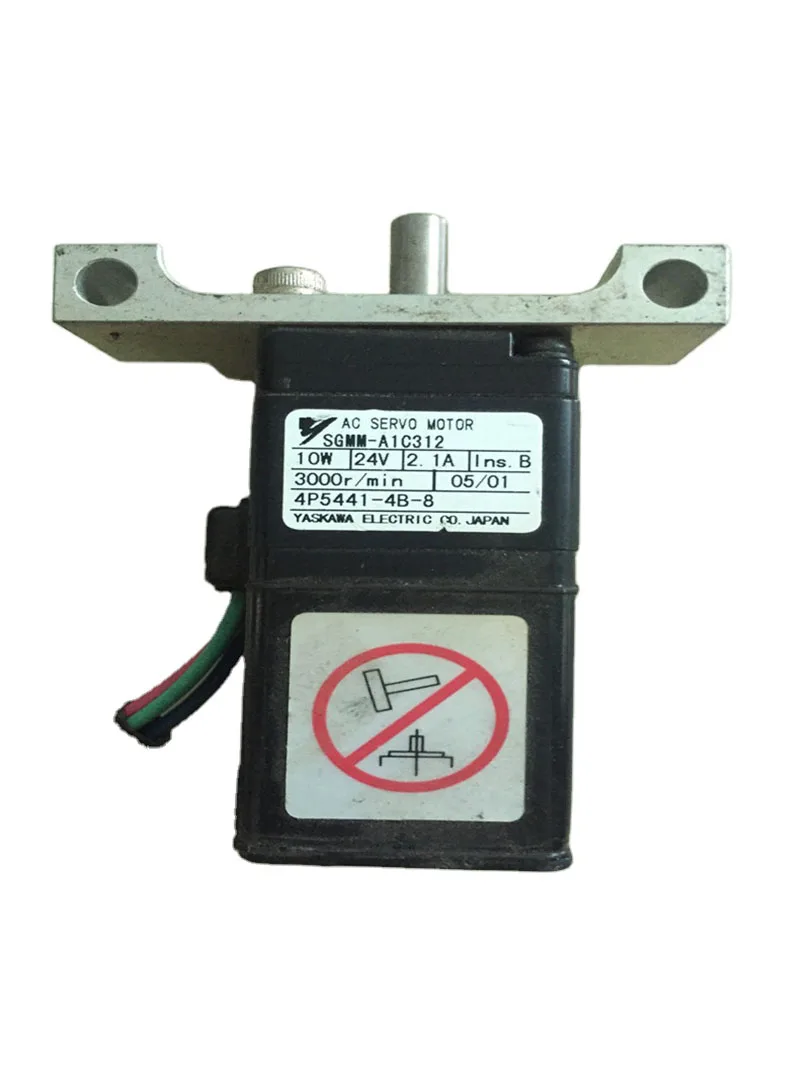 Omron SGMM-AC132 Servo Motor Used In Good Condition
Omron SGMM-AC132 Servo Motor Used In Good Condition