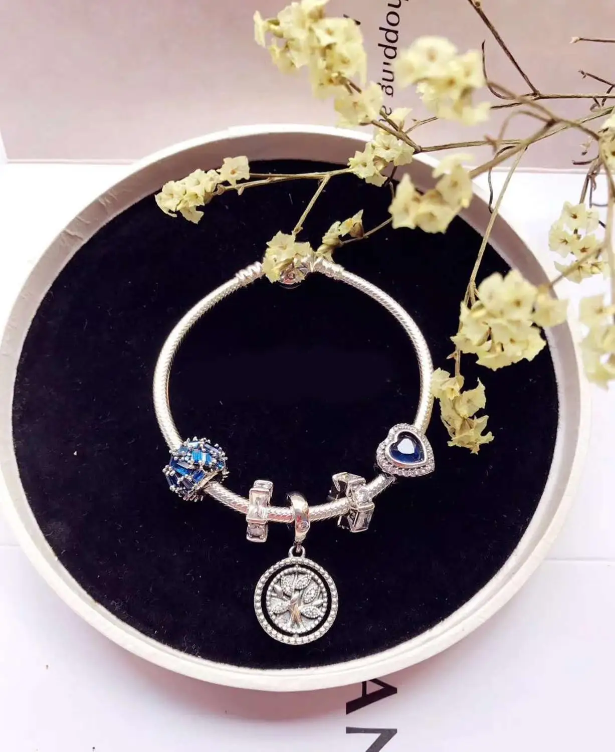 DIY Fashion Pandoras Charm Silver 925 Original Replica 1:1, Wishing Tree Bracelet Jewelry Gift for Women
DIY Fashion Pandoras Charm Silver 925 Original Replica 1:1, Wishing Tree Bracelet Jewelry Gift for Women