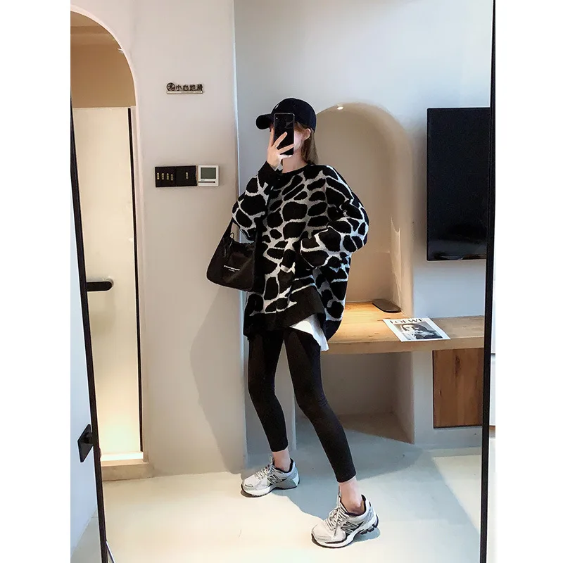 Pullovers Women Vintage Loose Casual Sweaters Geometric Retro Lazy Female Harajuku Korean Style Womens Ulzzang Chic New Tops
Pullovers Women Vintage Loose Casual Sweaters Geometric Retro Lazy Female Harajuku Korean Style Womens Ulzzang Chic New Tops