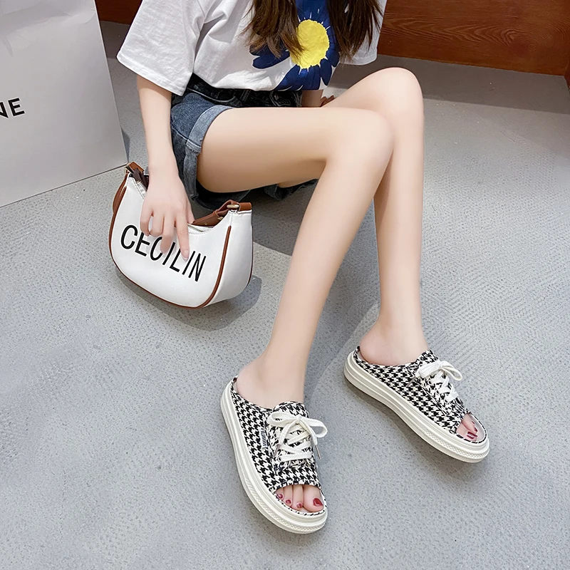 Breathable slippers wear summer lazy fashion shoes women's 2021 new net red leisure sandals women's fashion
Breathable slippers wear summer lazy fashion shoes women's 2021 new net red leisure sandals women's fashion
