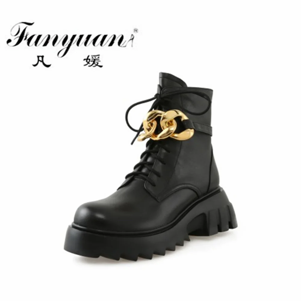 Fanyuan Metal Decoration Women Ankle Boots 2021 Concise Genuine Leather Autumn Winter Round Toe Thick Heels Casual Shoes Woman
Fanyuan Metal Decoration Women Ankle Boots 2021 Concise Genuine Leather Autumn Winter Round Toe Thick Heels Casual Shoes Woman