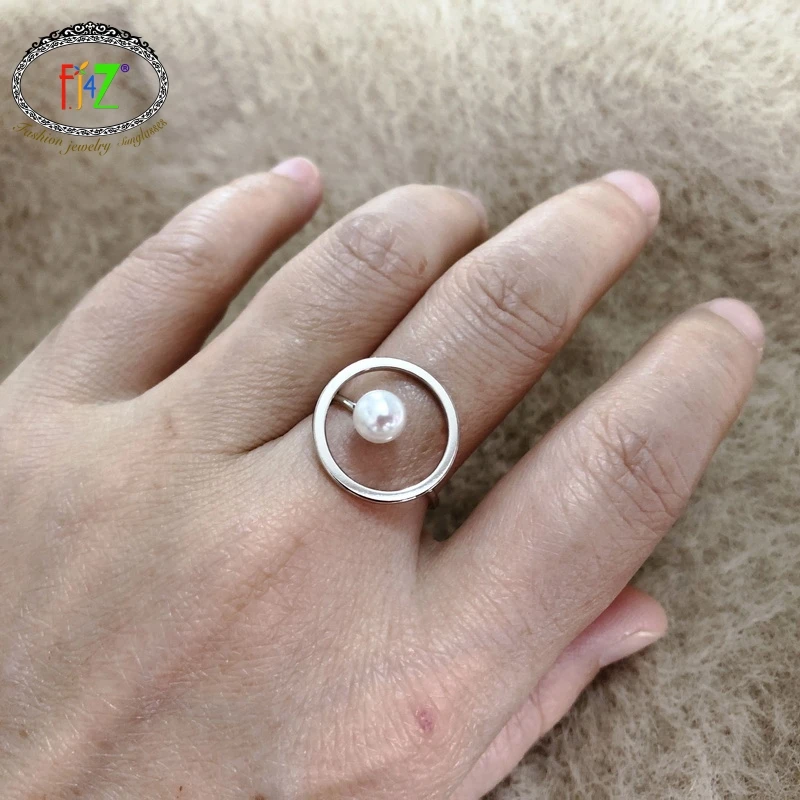 F.J4Z New Women Geometric Finger Rings Hot Copper Simulated Pearl Flower Top Rings Jewelry Accessories dropship
F.J4Z New Women Geometric Finger Rings Hot Copper Simulated Pearl Flower Top Rings Jewelry Accessories dropship