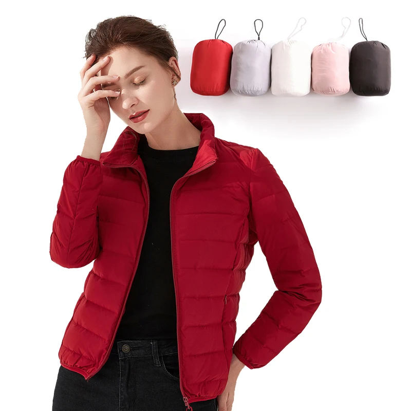 Woman's Jacket Matt Fabric Ultra Light Winter 90% Duck Down Jackets Warm Coat Parka Female Solid Waterproof Seamless Outwear 
Woman's Jacket Matt Fabric Ultra Light Winter 90% Duck Down Jackets Warm Coat Parka Female Solid Waterproof Seamless Outwear