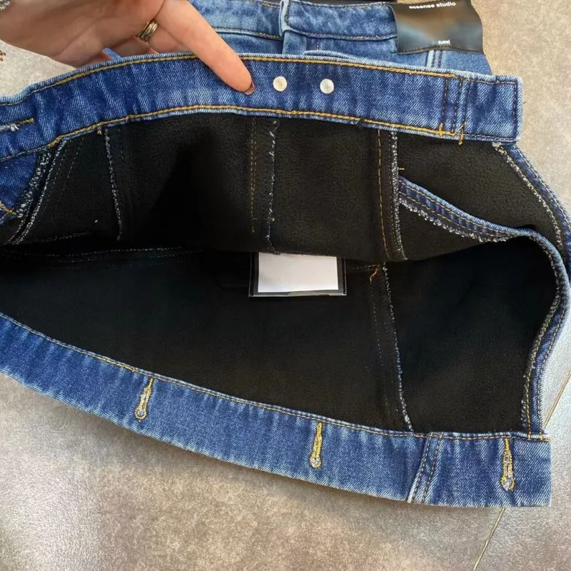 Autumn Winter Women Solid Side Split Spliced Design Wrap Skirts Female High Waist Denim A-Line Short Skirt Streetwear Korean
Autumn Winter Women Solid Side Split Spliced Design Wrap Skirts Female High Waist Denim A-Line Short Skirt Streetwear Korean