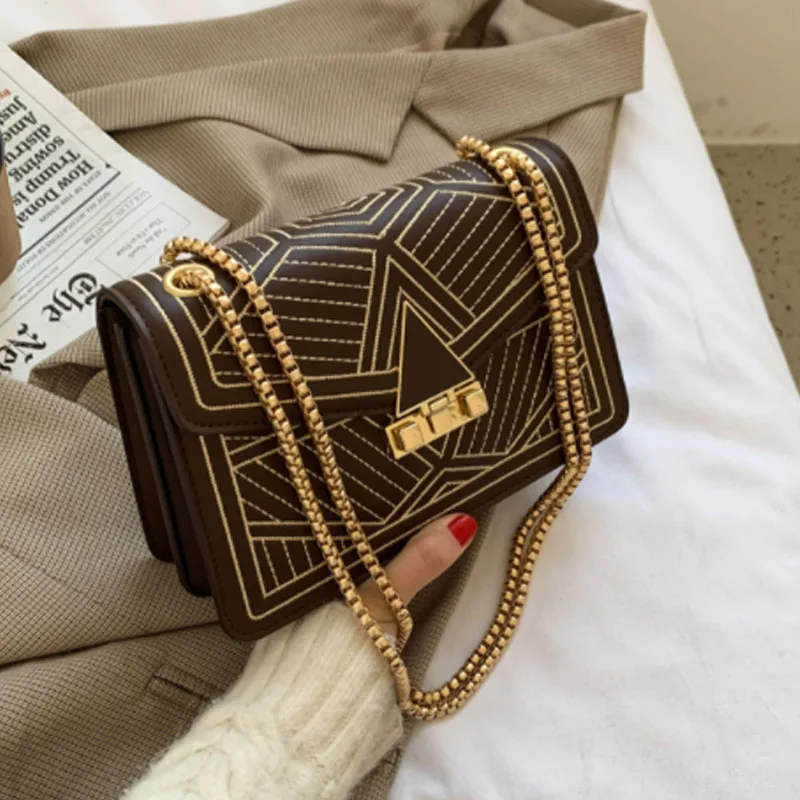 Luxury PU Leather Crossbody Bags for Women 2021 Chain Hand Bag Design Shoulder Bag and Purses
Luxury PU Leather Crossbody Bags for Women 2021 Chain Hand Bag Design Shoulder Bag and Purses