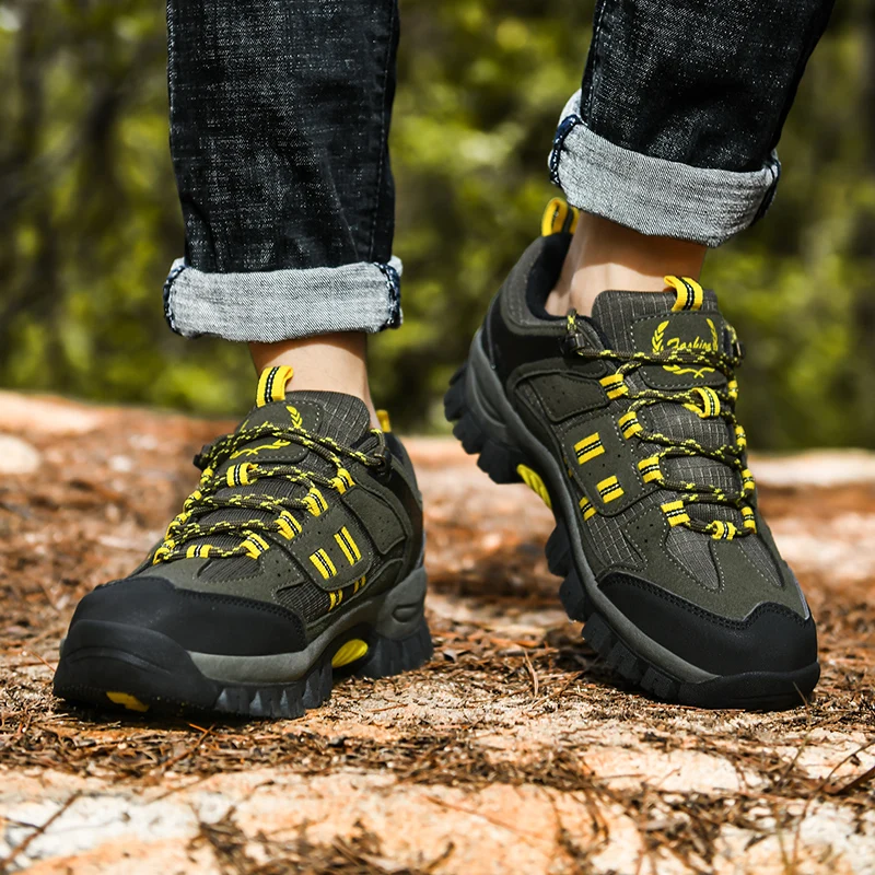 New Hot 2021 Spring Classic Men Hiking Shoes Lace Up Men Sport Shoes Outdoor Jogging Trekking Sneakers Man Hunting Boots
New Hot 2021 Spring Classic Men Hiking Shoes Lace Up Men Sport Shoes Outdoor Jogging Trekking Sneakers Man Hunting Boots