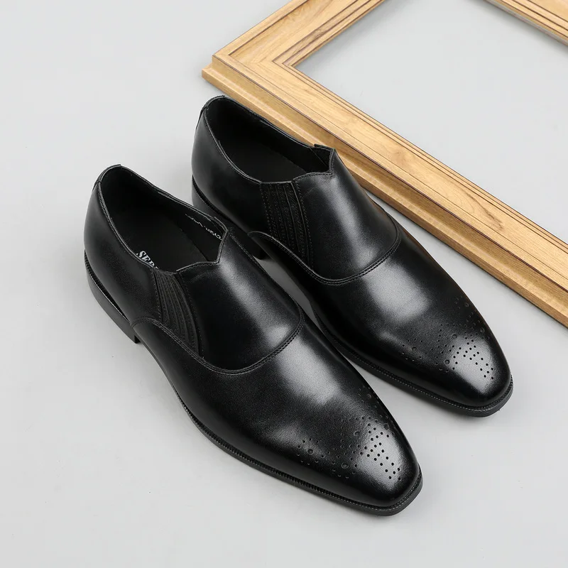 England Style Mens New Vintage Genuine Leather Shoe Pointed Toe Rubber Sole Low-Top Breathable High Quality Cowhide Shoes
England Style Mens New Vintage Genuine Leather Shoe Pointed Toe Rubber Sole Low-Top Breathable High Quality Cowhide Shoes