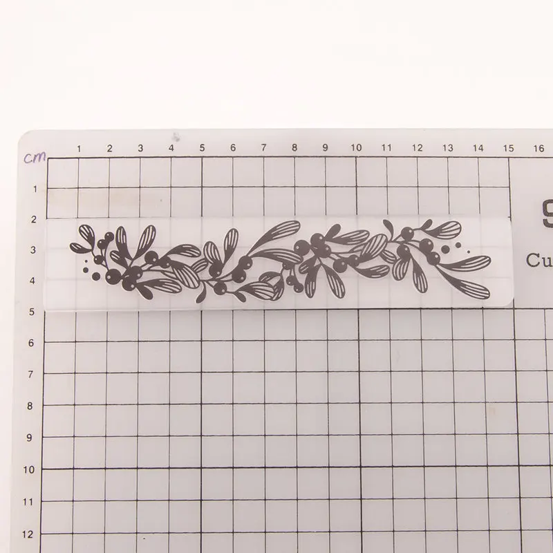 HOT Plastic Flower Fruit Template Craft Card Making Paper Card Album Wedding Decoration Scrapbooking Embossing Folder 
HOT Plastic Flower Fruit Template Craft Card Making Paper Card Album Wedding Decoration Scrapbooking Embossing Folder