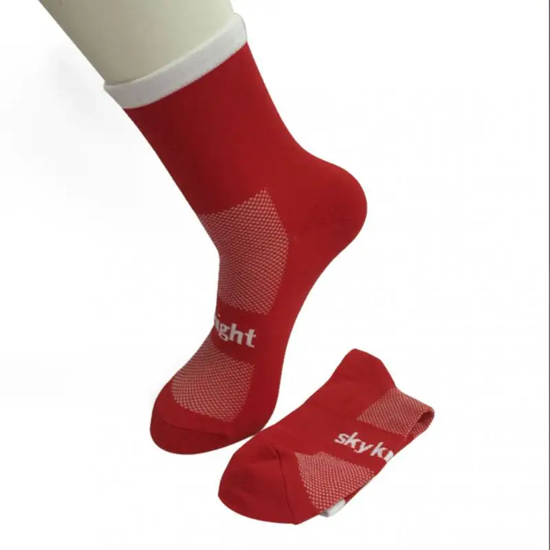 Men Women Sports Fitness Running Gym Training Socks Size 7-12 Sportswear Cycling Socks Moisture-wicking Bike Socks
Men Women Sports Fitness Running Gym Training Socks Size 7-12 Sportswear Cycling Socks Moisture-wicking Bike Socks