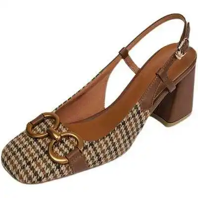 French high heeled sandals women's 2021 summer new Baotou thick heeled Plaid single shoes temperament ol small square head
French high heeled sandals women's 2021 summer new Baotou thick heeled Plaid single shoes temperament ol small square head