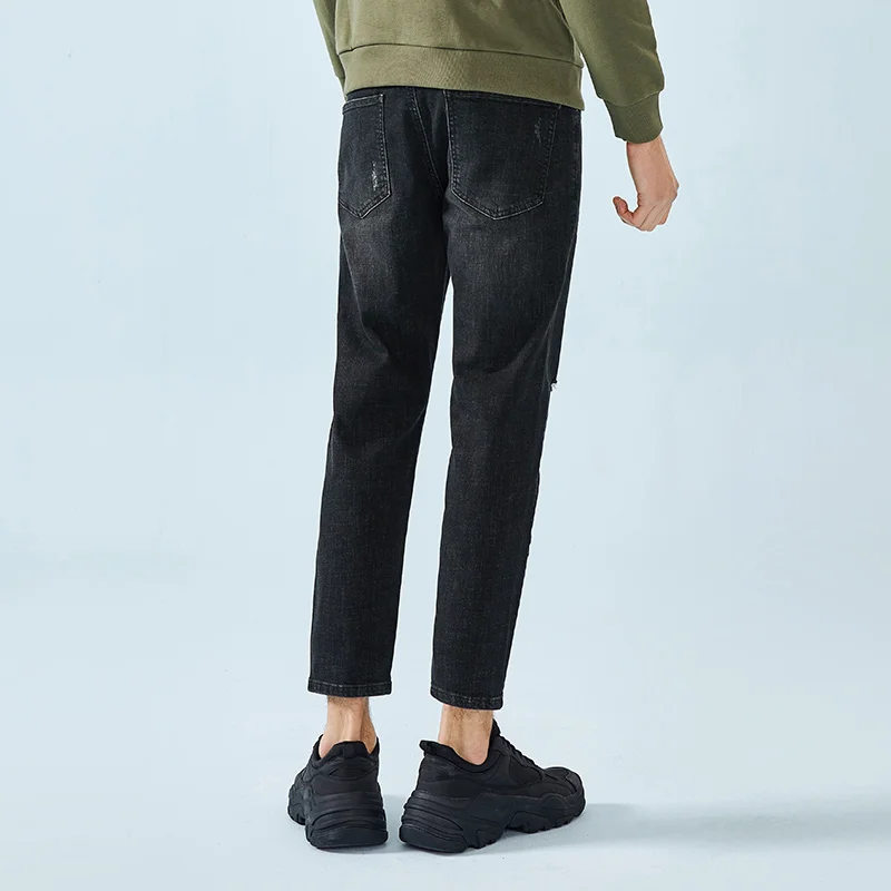 SEMIR Jeans men autumn trend stretch small feet ninth pants 2020 cotton retro ripped pants man casual jeans
SEMIR Jeans men autumn trend stretch small feet ninth pants 2020 cotton retro ripped pants man casual jeans