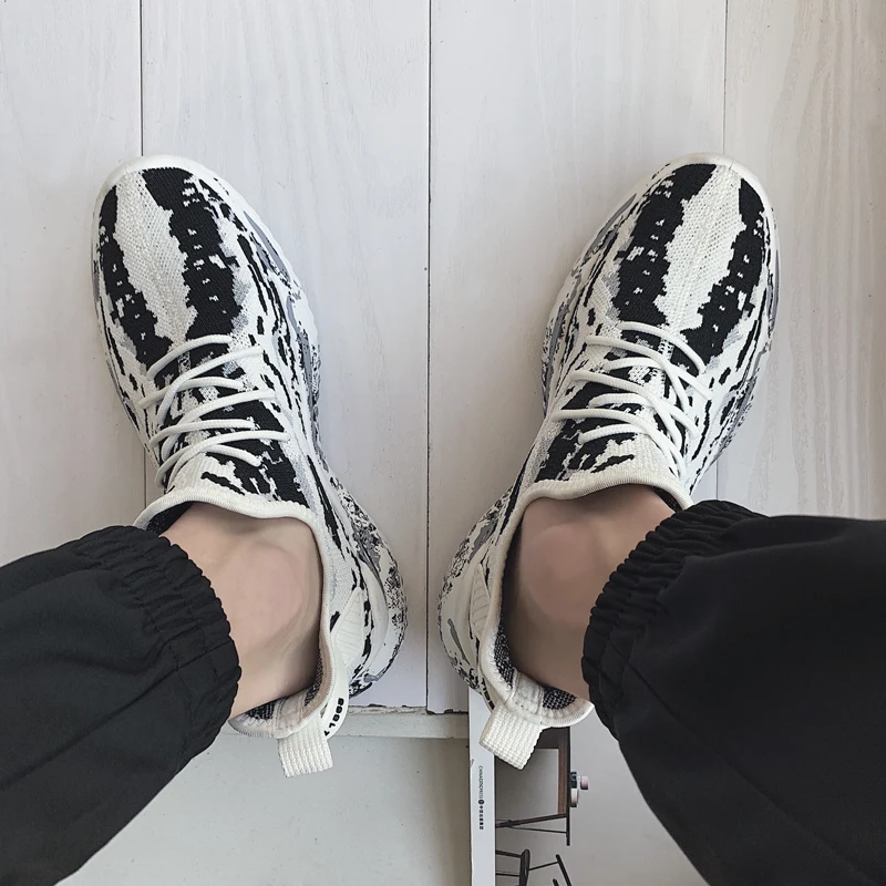 Spring Summer New Men Flying Woven Mesh Surface Breathable Casual Shock Absorption Sneakers Men Light Non-slip Walking Shoes
Spring Summer New Men Flying Woven Mesh Surface Breathable Casual Shock Absorption Sneakers Men Light Non-slip Walking Shoes
