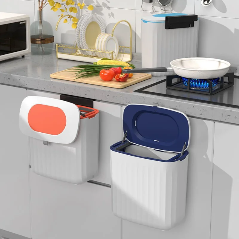 Hanging Trash Can 8L Kitchen Cabinet Door Garbage Bin Wall Mounted Under Sink Trash Can Kitchen Compost Bin
Hanging Trash Can 8L Kitchen Cabinet Door Garbage Bin Wall Mounted Under Sink Trash Can Kitchen Compost Bin