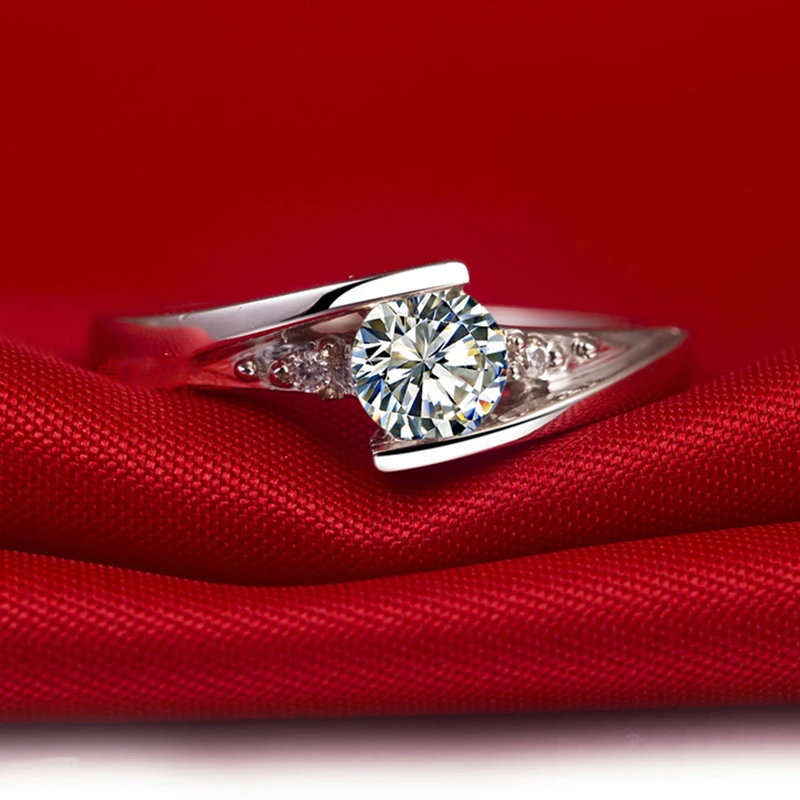 Men Sliver Classical Cubic Wedding Rings Engagement Female Crystal Zircon Ring Twist Elegant Fashion Geometric Rings for Women
Men Sliver Classical Cubic Wedding Rings Engagement Female Crystal Zircon Ring Twist Elegant Fashion Geometric Rings for Women