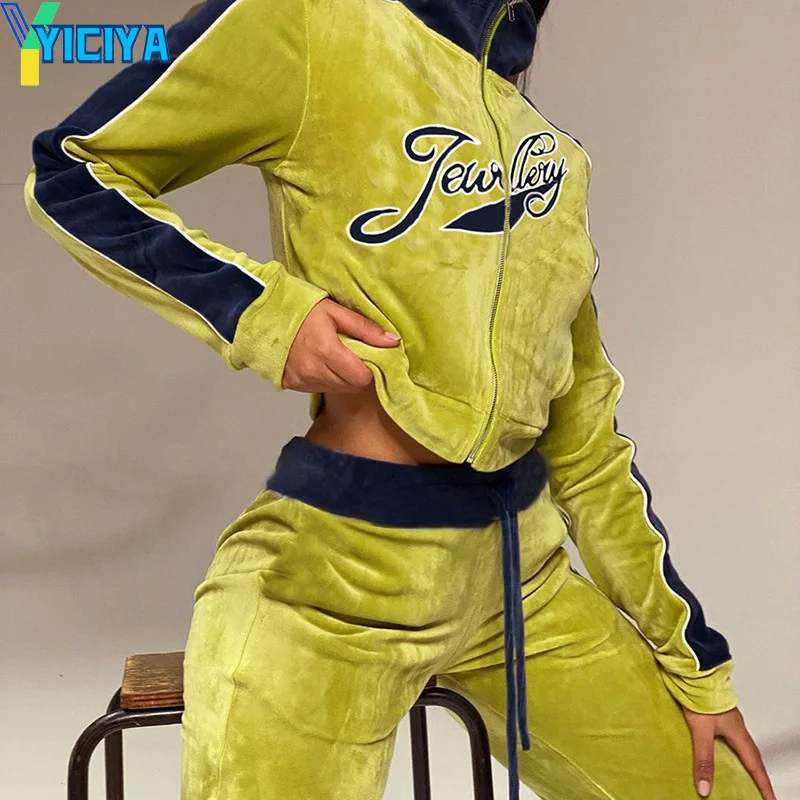 Suede Tracksuit Women 2 Piece Outfit Sweatshirt+Straight Sweatpants Matching Set Fitness Sporty Streetwear Warm Suit Female Tops
Suede Tracksuit Women 2 Piece Outfit Sweatshirt+Straight Sweatpants Matching Set Fitness Sporty Streetwear Warm Suit Female Tops