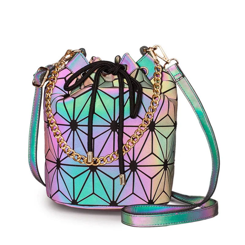 Geometric Reflective Luminous Bucket Bag For Women 2020 Fashion Designer Handbags High Quality Crossbody Shoulder Bags
Geometric Reflective Luminous Bucket Bag For Women 2020 Fashion Designer Handbags High Quality Crossbody Shoulder Bags