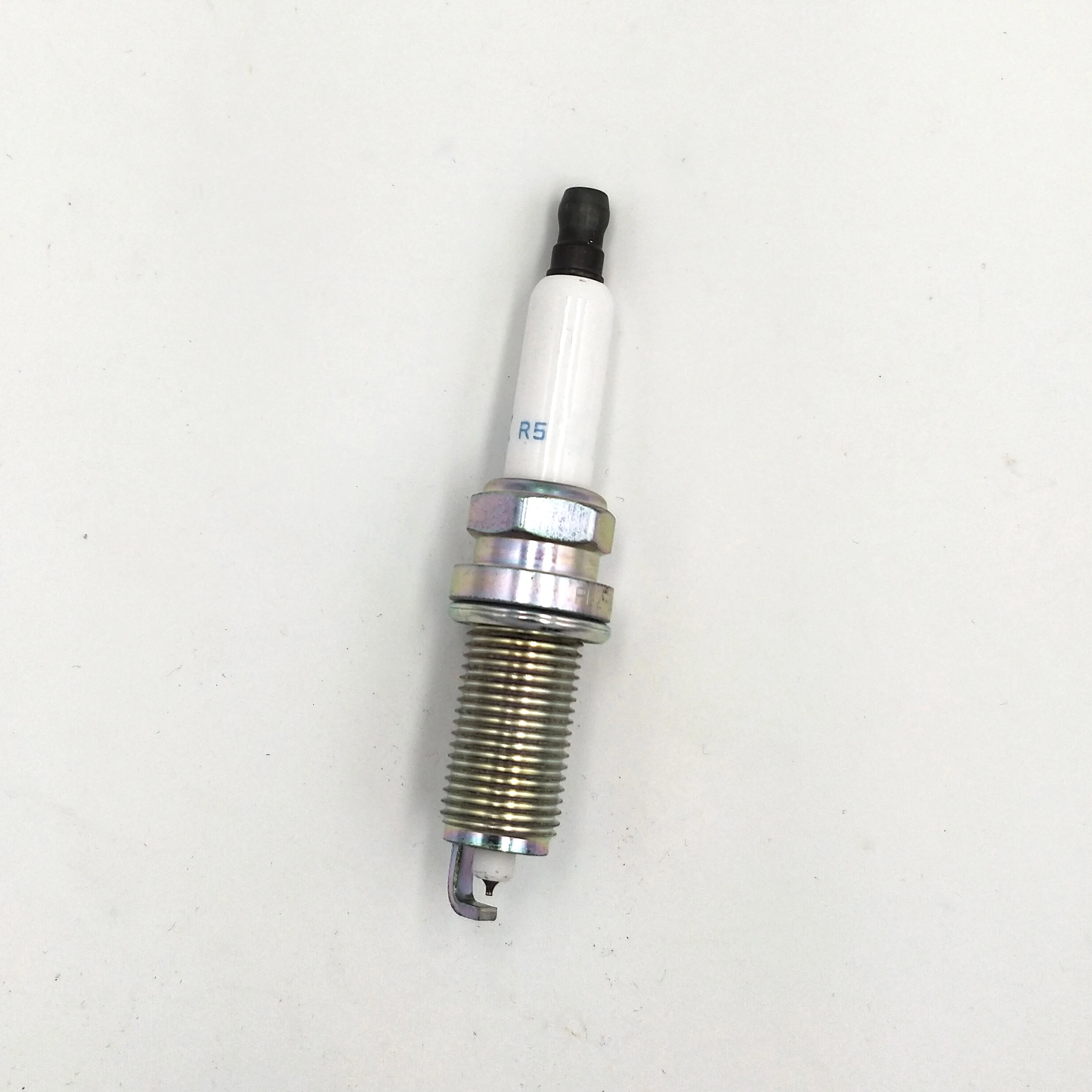 4pcs/lot IRIIDUM spark plug 12122158253 PLZFR6A-11S PLZFR6A11S PLZFR6A 11S For BMW
4pcs/lot IRIIDUM spark plug 12122158253 PLZFR6A-11S PLZFR6A11S PLZFR6A 11S For BMW