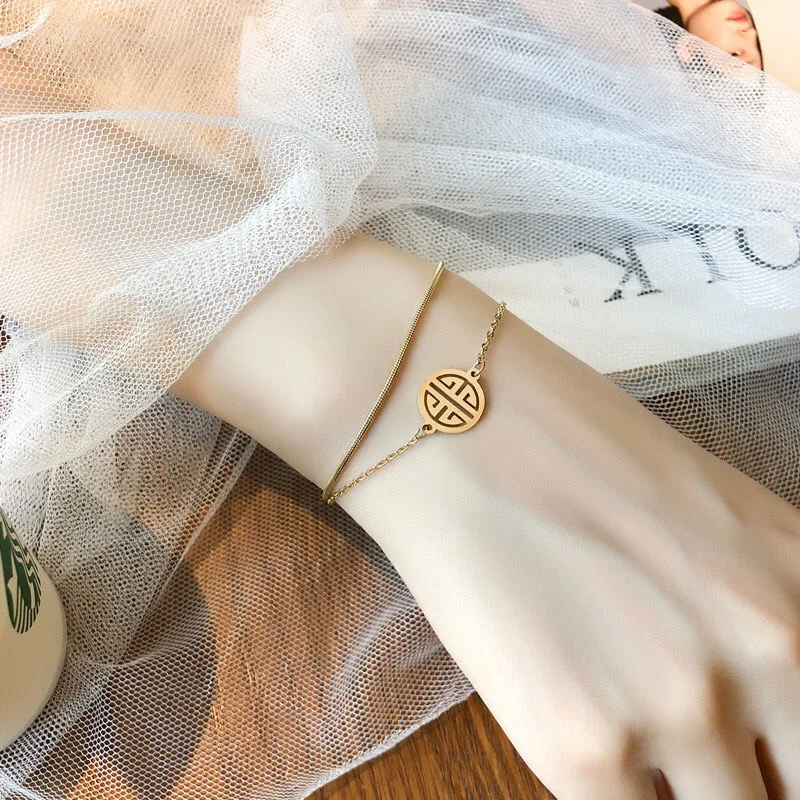 Fashion Women Lovely Bracelets Attract Best Friend Bracelet Stainless Steel Fu Wealth Chinese Characters Love Wedding Ms Jewelry
Fashion Women Lovely Bracelets Attract Best Friend Bracelet Stainless Steel Fu Wealth Chinese Characters Love Wedding Ms Jewelry